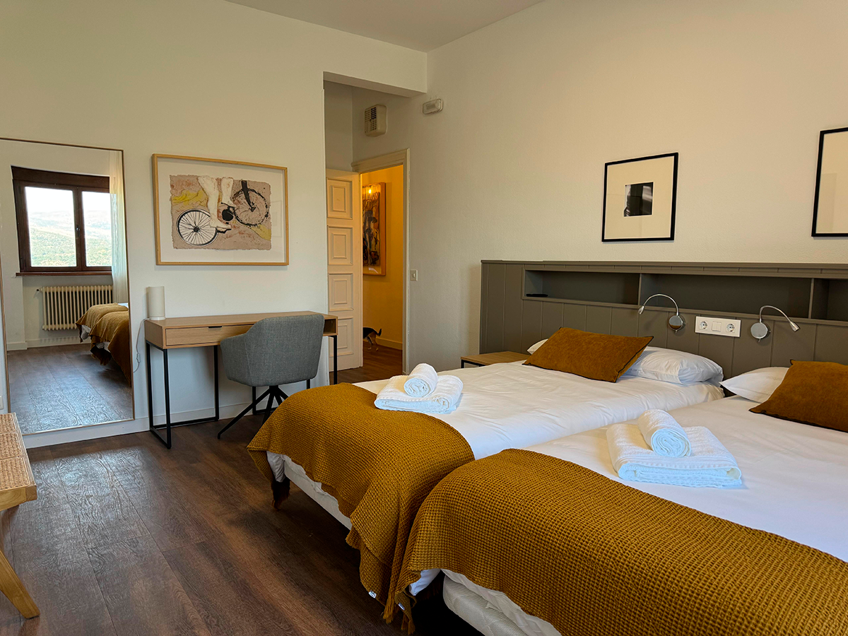 Hotel Venero Claro Interior (2)